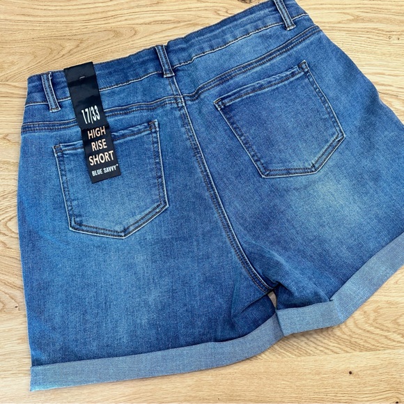 🆕 Blue Savvy High Rise Shorts Size 17/33 - Picture 3 of 6